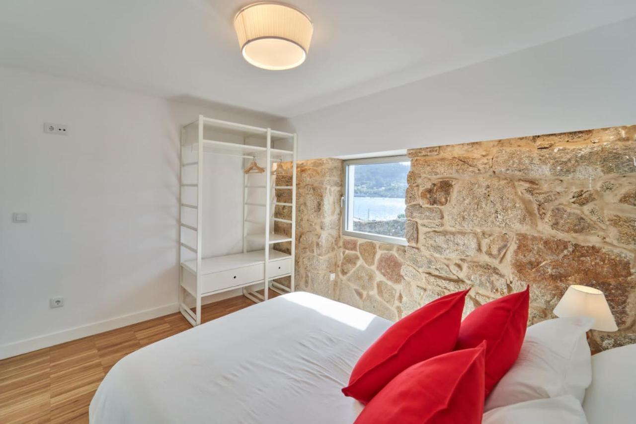 Views And Beds Villa Pontevedra Exterior photo